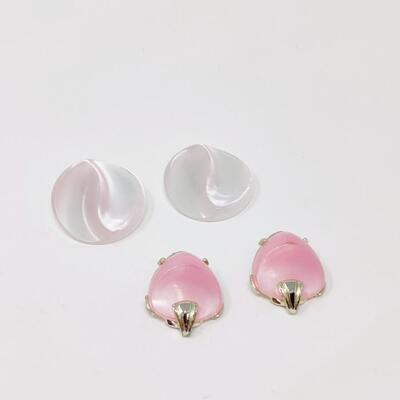 VINTAGE CLIP ON LUSTER EARRINGS LOT #1