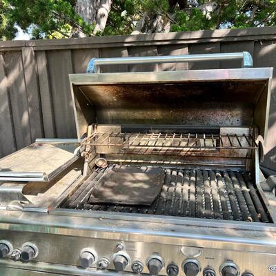 Dcs smoker, grill, rotisserie luxury barbecue