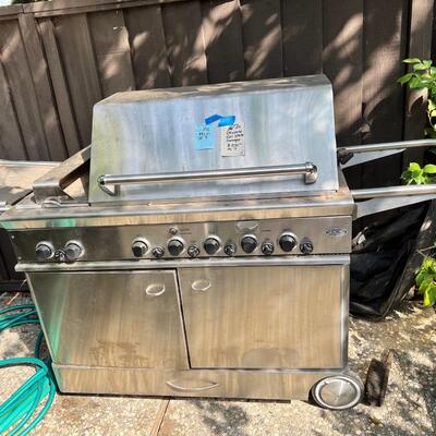 Dcs smoker, grill, rotisserie luxury barbecue