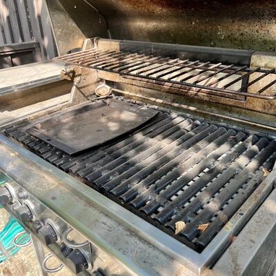 Dcs smoker, grill, rotisserie luxury barbecue