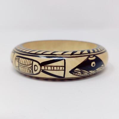 DELIGHTFUL WOODEN BANGLE AND EARRINGS BUNDLE