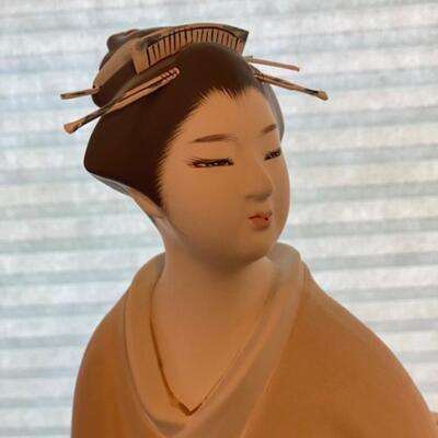 Japanese Porcelain Artwork Doll Statue 15.5