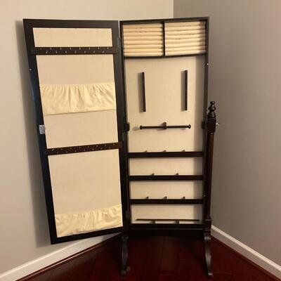 LOT 14G: Jewlry Armoire