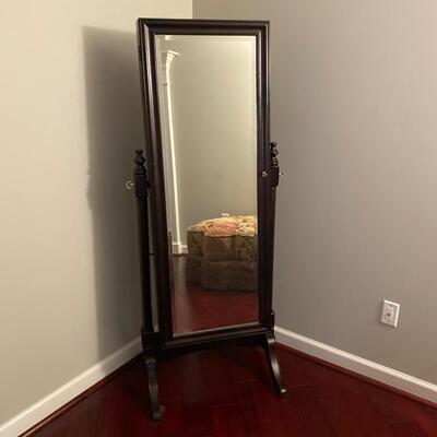 LOT 14G: Jewlry Armoire