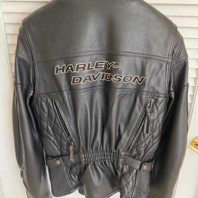 LOT 24G: Harley Davidson Leather Coat