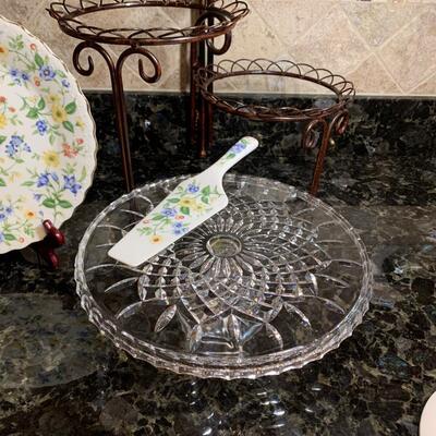 LOT 3R: Andrea By Sadek Cake Plate w/ Server, 3-Tier Serving Stand & More