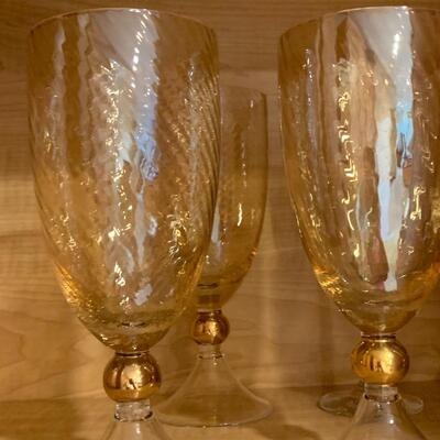 LOT 41R: Vintage Glassware & More