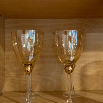 LOT 41R: Vintage Glassware & More