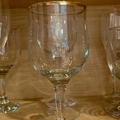 LOT 41R: Vintage Glassware & More