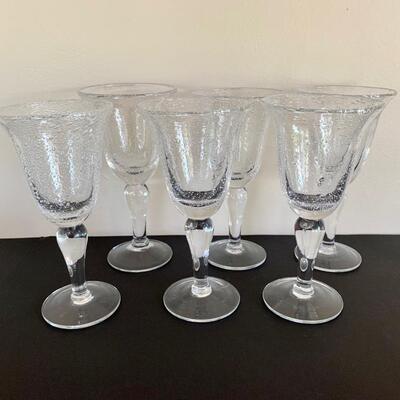 LOT 44R: Mikasa & Hampton Flatware, Table Linens, Water/Wine Glasses & More