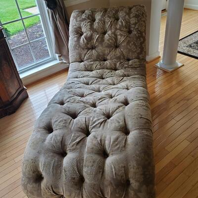 LOT 51G: Chaise Lounge w/Wood Accents and Button Tufting, Needs Reupholstering