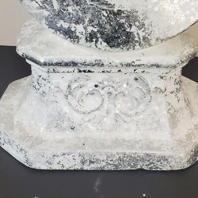 LOT 74G: Christmas Glittery Angel Statue