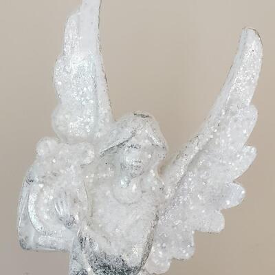 LOT 74G: Christmas Glittery Angel Statue