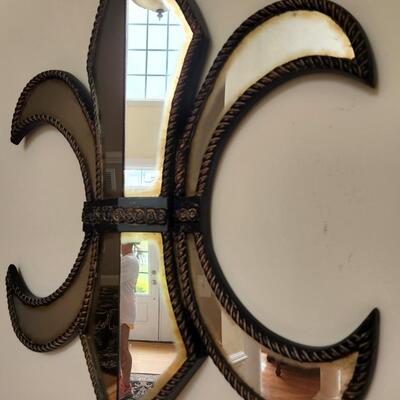 LOT 82RP: Rustic Fleur De Lis Decorative Mirror