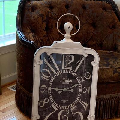 LOT 89RP: Large Antiqued Shabby Chic Wall Clock