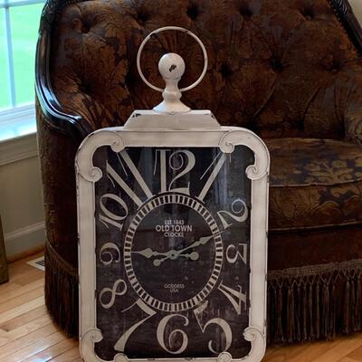 LOT 89RP: Large Antiqued Shabby Chic Wall Clock