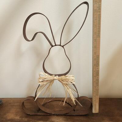 LOT 92RP: Collection of Five Spring Bunny Home Decor Pieces