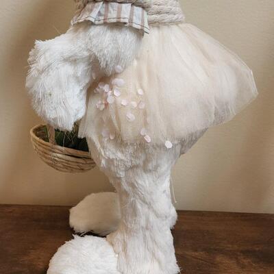 LOT 92RP: Collection of Five Spring Bunny Home Decor Pieces