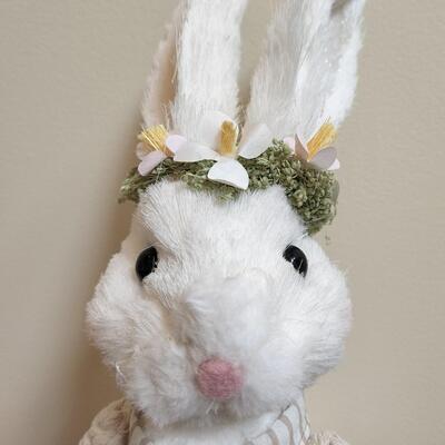 LOT 92RP: Collection of Five Spring Bunny Home Decor Pieces
