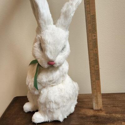 LOT 92RP: Collection of Five Spring Bunny Home Decor Pieces