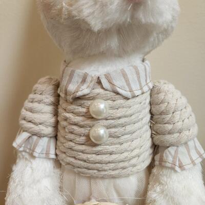 LOT 92RP: Collection of Five Spring Bunny Home Decor Pieces