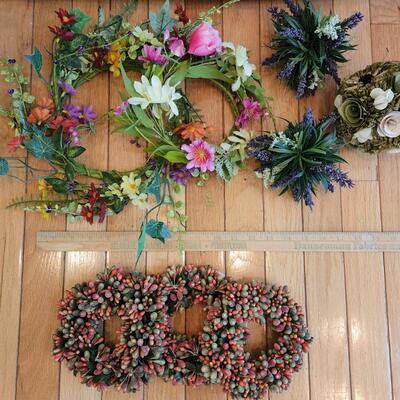 LOT 97RP: Huge Lot of Decorative Floral Stems & More