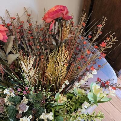 LOT 97RP: Huge Lot of Decorative Floral Stems & More