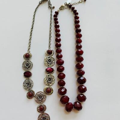 LOT 108R: White House/Black Market Beaded Necklace & Floral Drop Necklace