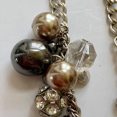 LOT 109R:  White House/Black Market Necklace & Bracelet Set