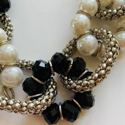 LOT 110R: Silver Tone Beaded & Faux Pearl Chain Necklace with Beaded Stretch Braclets