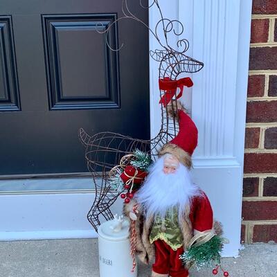 LOT 117R:  Holiday Decor: Wire Reindeer, Santa, & Reindeer Snack Jar "Oh Deer"
