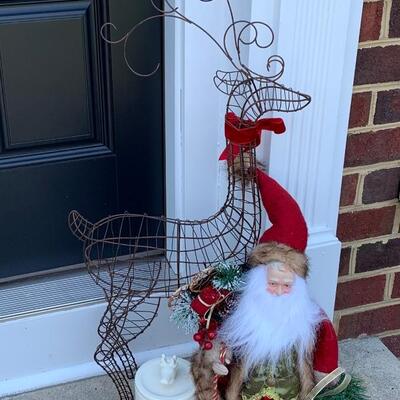 LOT 117R:  Holiday Decor: Wire Reindeer, Santa, & Reindeer Snack Jar "Oh Deer"