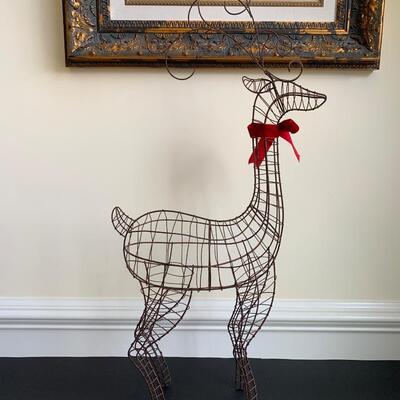 LOT 117R:  Holiday Decor: Wire Reindeer, Santa, & Reindeer Snack Jar "Oh Deer"