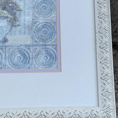 LOT 120: Floral Home Decor Prints "Lilacs" & White Washes Stars Wall Hooks