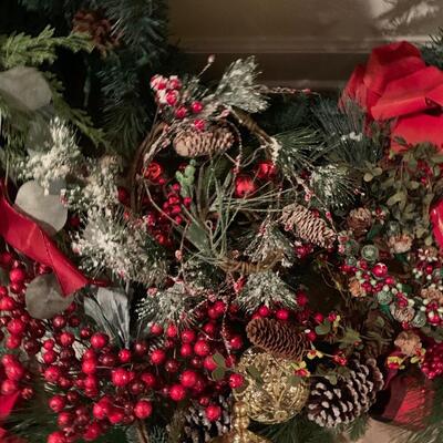 LOT 125R: Holiday Wreaths, Garland, Decor, Berries, Ornaments & More