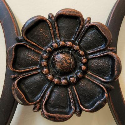 LOT 129RP: Large Floral Medallion Metal Scrollwork Wall Plaque