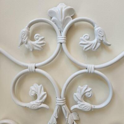 LOT 131RP: Large Shabby Chic Metal Wall Plaque