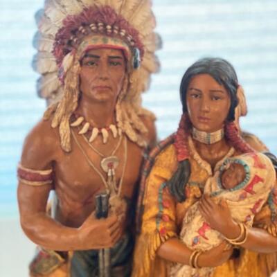 Indian Couple Statue 13