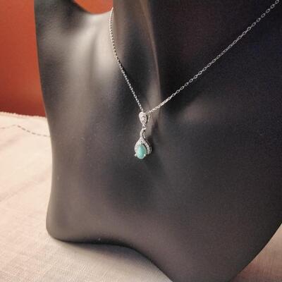 .85ctw Emerald & White Sapphire 925 Sterling silver Necklace