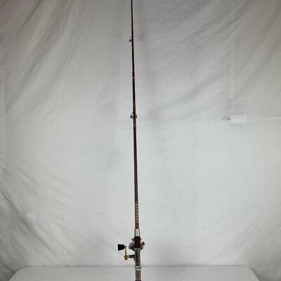 5422 Penn 720Z Small Ultra Light Reel w/ Connie Pole