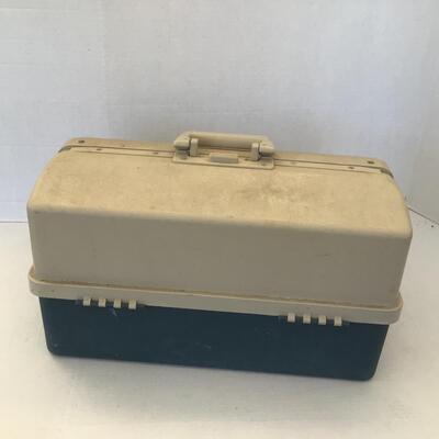 5424 Grey Tackle Box