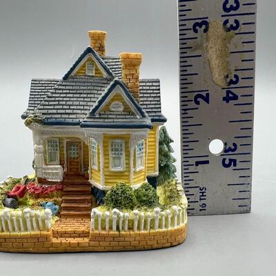 Retro Handy Andy Malloy's House International Resourcing Services House Resin Model Figurine