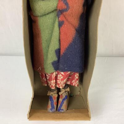 Lot 5407  Vintage Skookum Native American Indian Doll ( carrying baby on her back  )