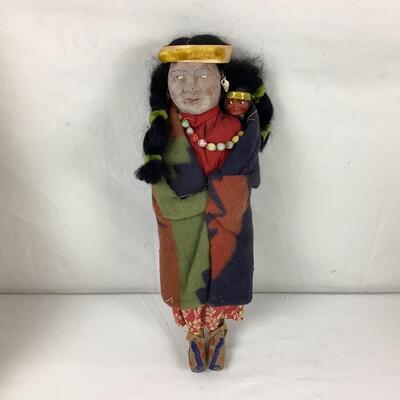 Lot 5407  Vintage Skookum Native American Indian Doll ( carrying baby on her back  )