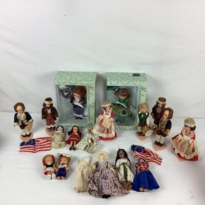 Lot. 5409. Madame Alexander  ( NEW IN BOX ) / Carlson Doll / Campbell Soup Doll Lot