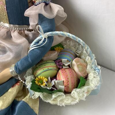 Lot.  5413  Vintage Kasma Ltd. Renaissance Easter Bunny with Basket of Eggs