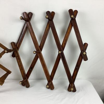 Lot. 5416. Vintage Accordion Wooden Hat Rack & Vintage Expanding  Wooden Wine Rack