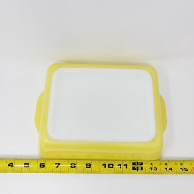 VINTAGE YELLOW SQUARE CASSEROLE DISH
