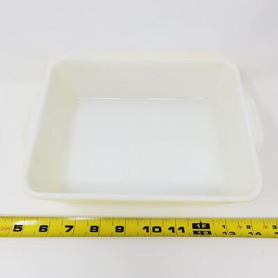 VINTAGE YELLOW SQUARE CASSEROLE DISH