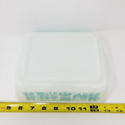 VINTAGE TURQUOISE AMISH BUTTERPRINT CASSEROLE DISH #1